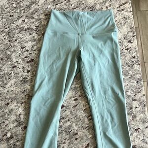 Lululemon Wunder Train HR 28”
